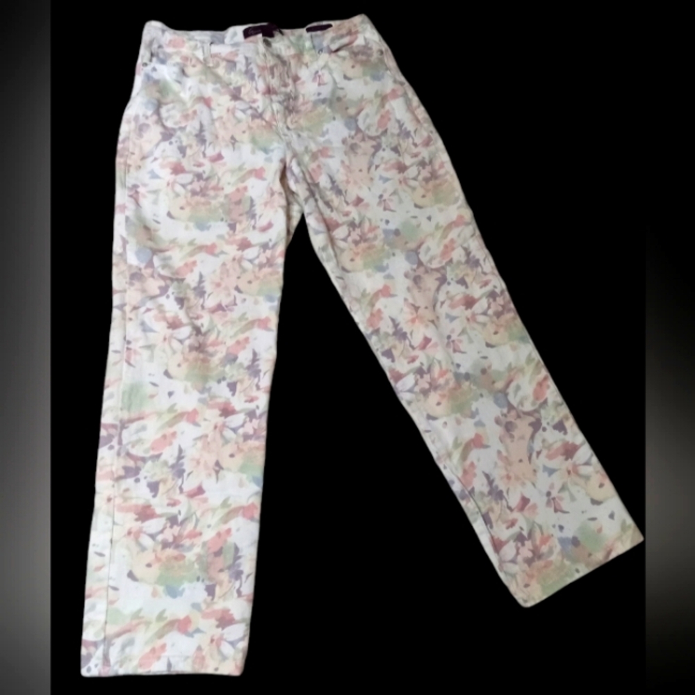 GLORIA VANDERBILT | Amanda Floral Pastel Denim Jean Pants | Size 14